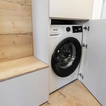 Alure Residences 9 & 24h Self Check-in, Private Parking In Front Of The Building Included, New Building, Terrace, The Building Has Its Own Park With A And Outdoor Fitness, Children's Playground, Center Apartamento *