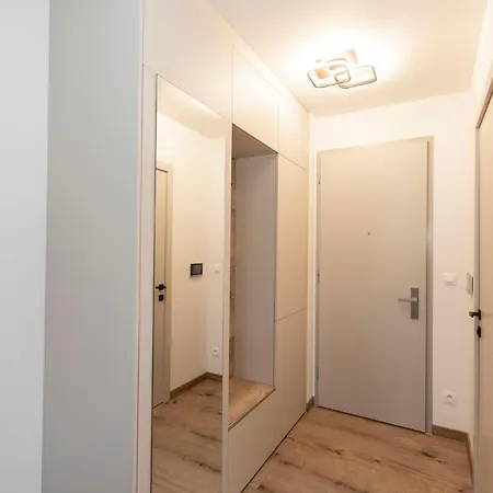 Alure Residences 9 & 24h Self Check-in, Private Parking In Front Of The Building Included, New Building, Terrace, The Building Has Its Own Park With A And Outdoor Fitness, Children's Playground, Center Apartment *