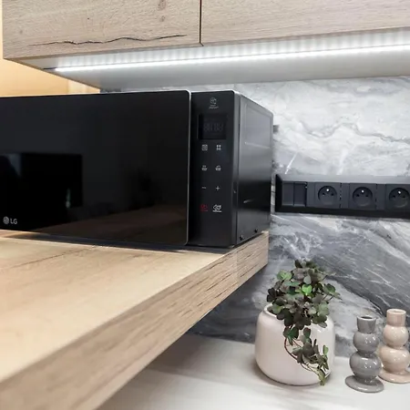 Apartment Alure Residences 9 & 24h Self Check-in, Private Parking In Front Of The Building Included, New Building, Terrace, The Building Has Its Own Park With A And Outdoor Fitness, Children's Playground, Center *